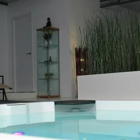 Jingtu Wellness Comares