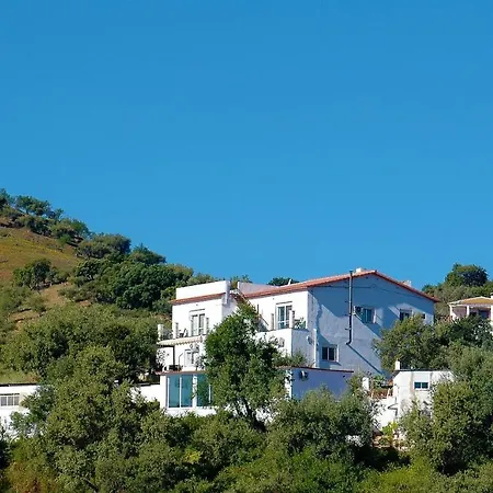 Panzió Jingtu Wellness & Comares