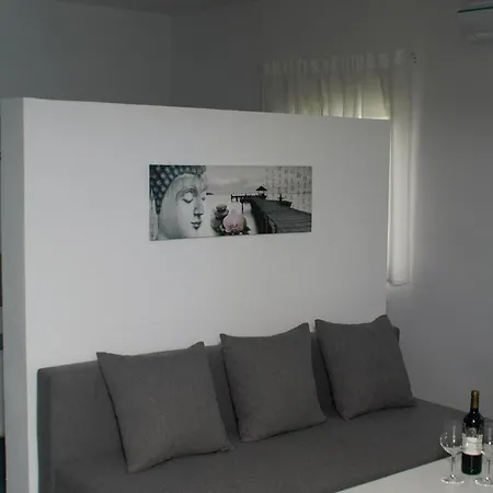 Jingtu Wellness & B&B *
