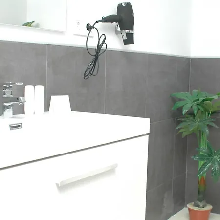 Jingtu Wellness & B&B
